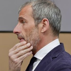 Progetto CMR, estúdio de projeto integrado de Milão — autores da secretária Elite e da poltrona Lead da Las Mobili