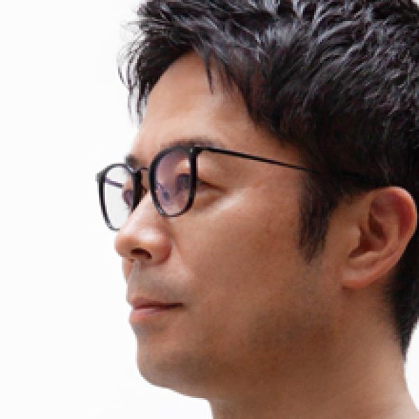 Grés Mutina desenhado por Tokujin Yoshioka numa receção de escritório