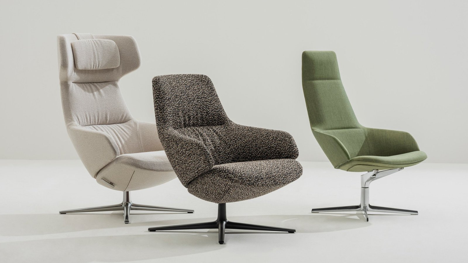 Cadeira executiva Aston da Arper num escritório