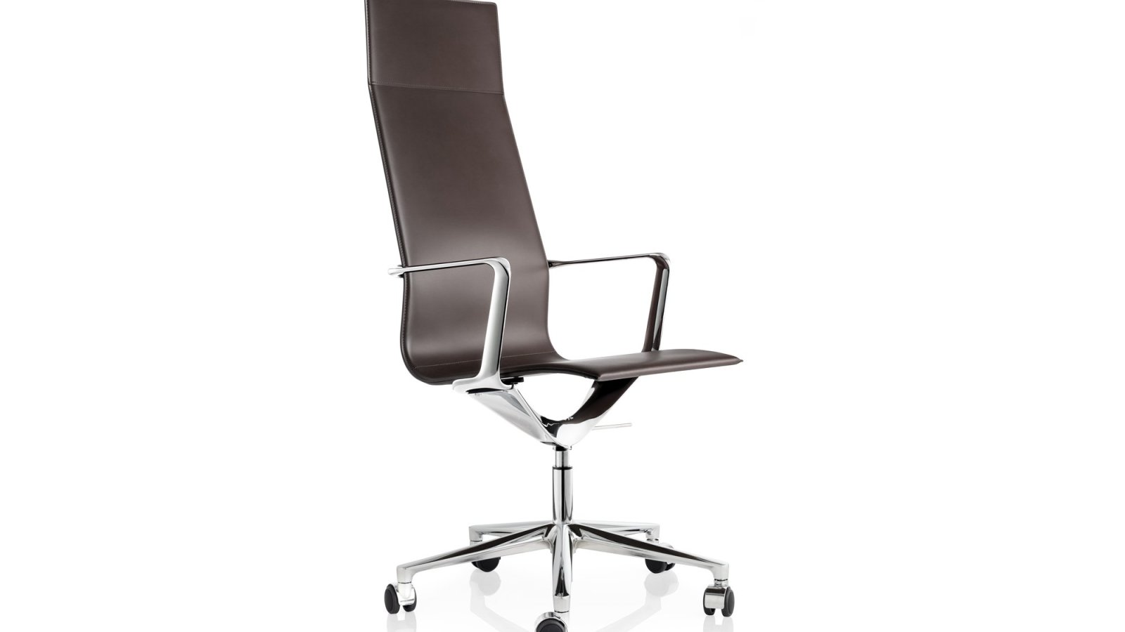 Kuna Chair da ICF Office num gabinete de direção