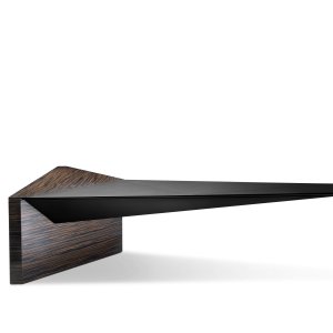 Base central da mesa Euclideo revestida com paineis em folha