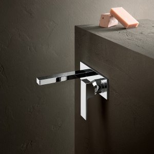 Casa de banho de visitas com monocomando Mint de Fantini em Matt Black