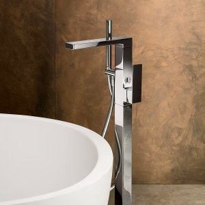 Duche Mint em Matt Gun Metal com cabeça quadrada, braço de parede e chuveiro de mão