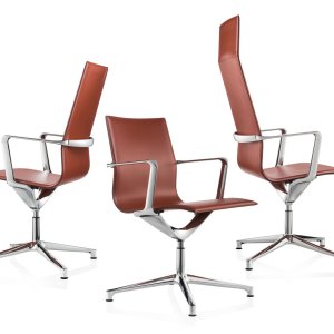 Folha de couro tensa da Kuna Chair