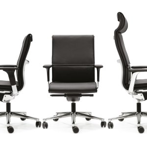 Una Chair com estrutura lacada a bronze