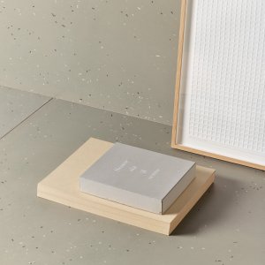 Assentamento de Primavera 120x120 com junta de 2 mm