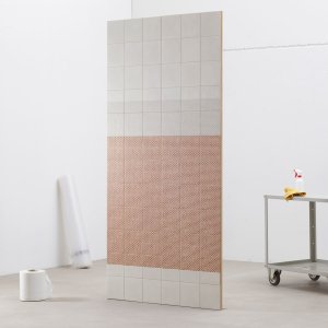 Padrão Mesh Black de Tape Mutina sobre base preta