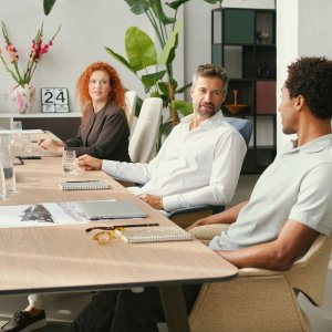Estofo em pele da cadeira de conferência se:mission
