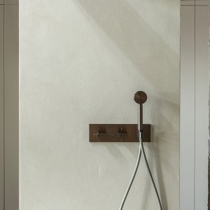 Aquecedor de roupão elétrico Sixty da CEA Design